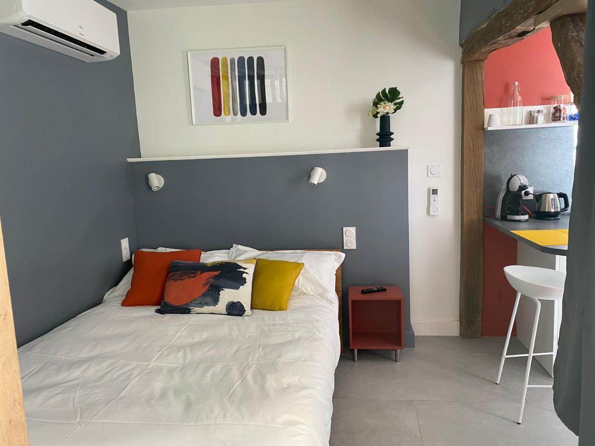 Studio 2 Pers Ou Appartement 4-7 Pers Quartier Cathedrale オータン エクステリア 写真